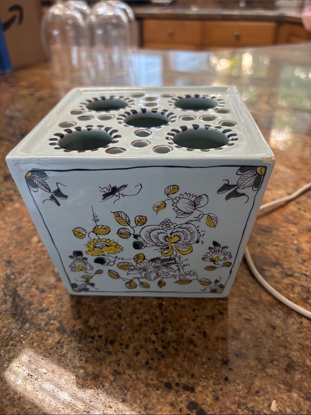 Delft Polychrome vase